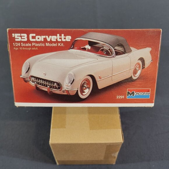 MONOGRAM ‘53 Corvette 1/24 Scale Model New Open Box 2291 - Picture 3 of 8